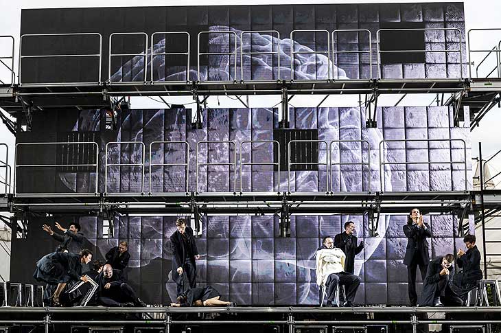 Jekyll & Hyde - das Musical  (©Foto: Rolf Ruppenthgal)